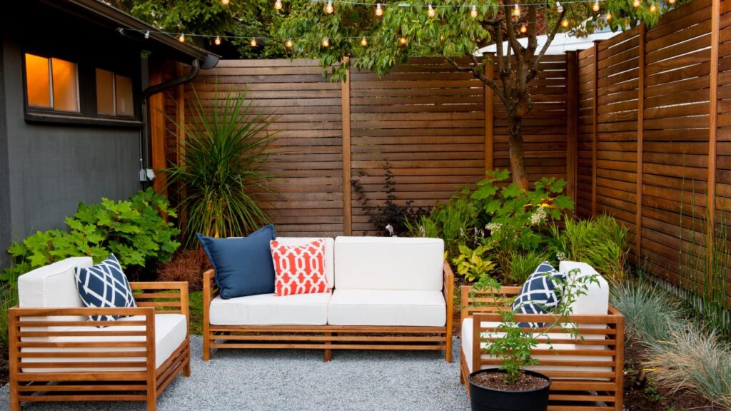 back-patio-furniture-ideas