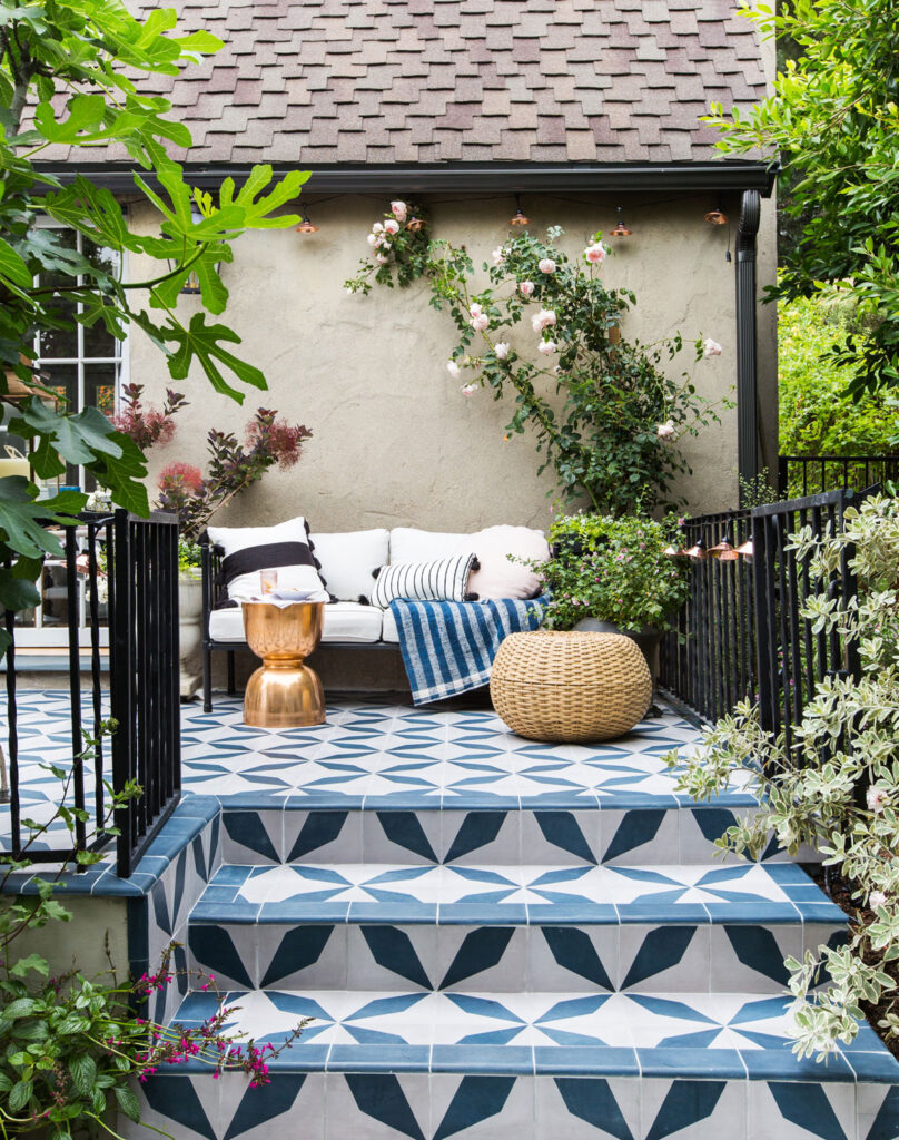 ceramic-tile-flooring-porch-ideas-blue
