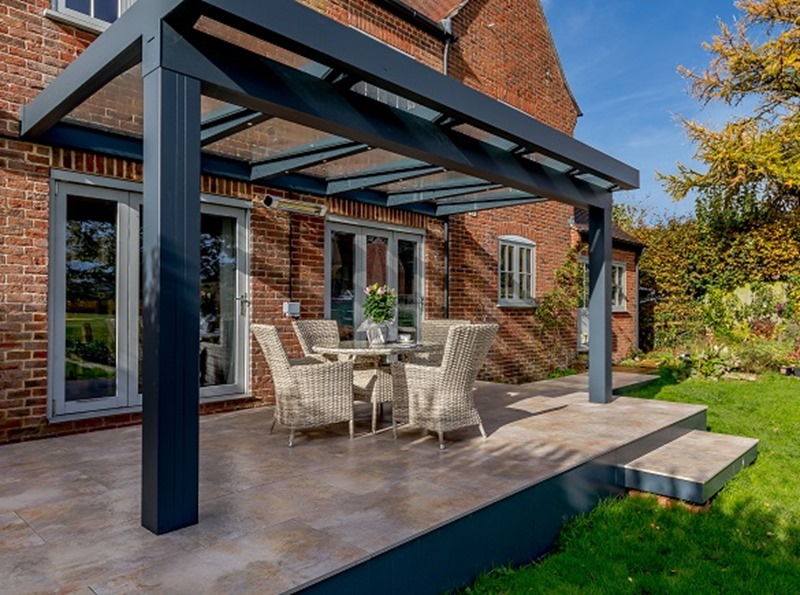 glass-roof-garden-veranda-patio-ideas