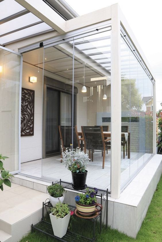 screened-in-patio-porch-decoration