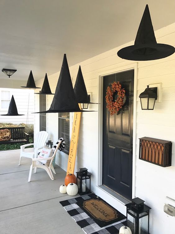 witch-hats-halloween-decor