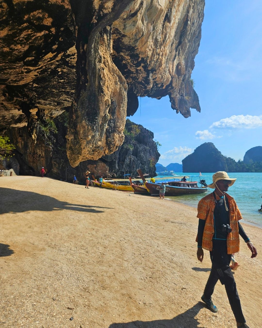 james-bond-island-beach