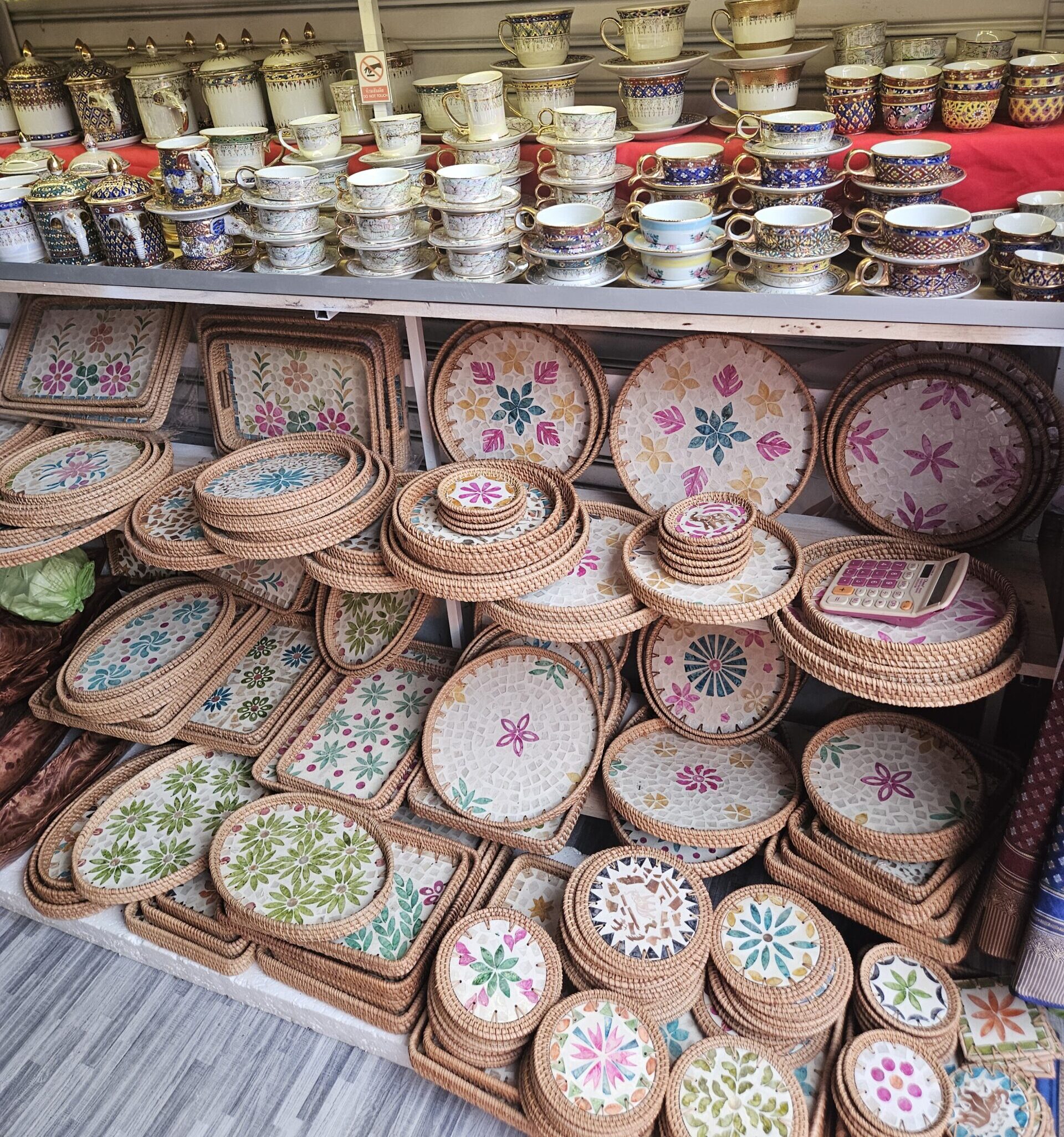 what-to-buy-in-maeklong-market